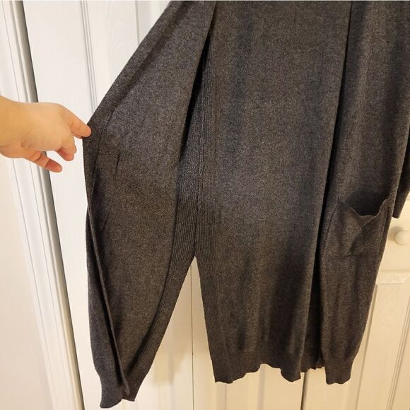 NWOT Matty M dark grey long split open cardigan - Picture 2 of 6